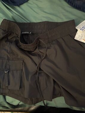 one 5 one Women's Black Athletic Drawstring Shorts